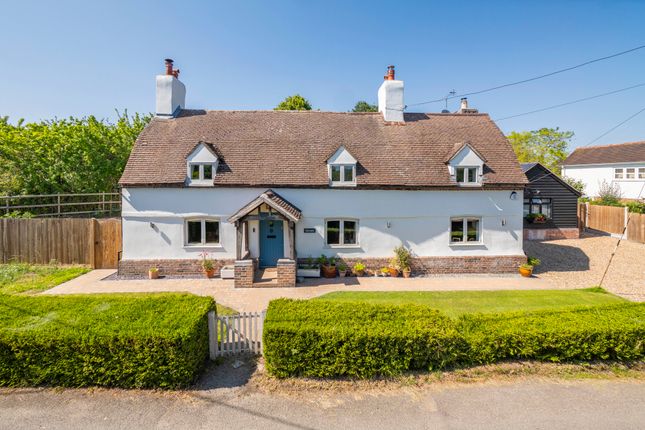 5-bed house on Dormers, Fields Farm Road, Colchester, £950,000