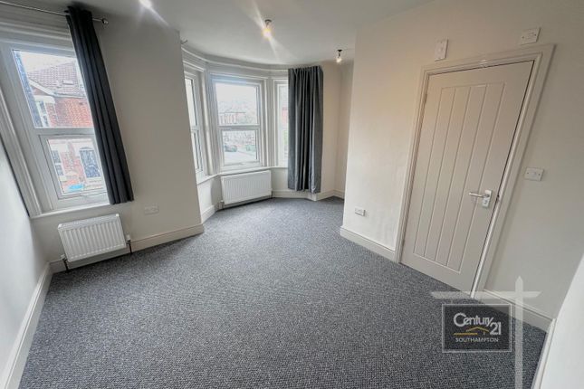Newcombe Road, SOUTHAMPTON photo 5