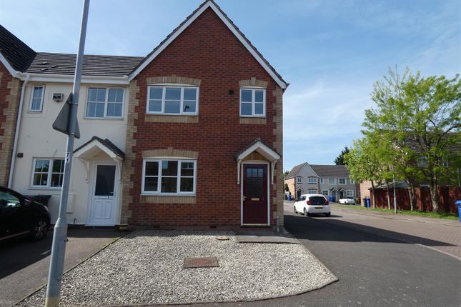 Thumbnail Town house to rent in Primrose Drive, Branston, Burton-On-Trent