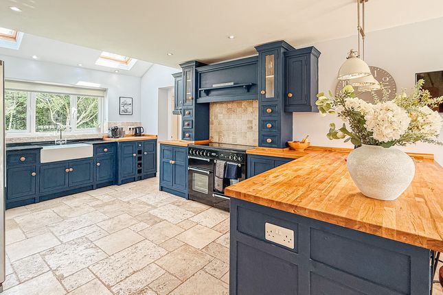 Beech House, Crabtree Green, Wetherby photo 4
