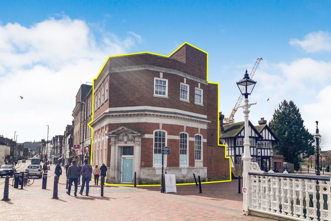 Thumbnail Commercial property for sale in Tonbridge