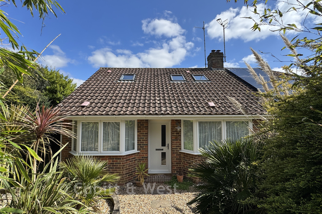 4-bed house on 26, Meadow Close, Brighton, £550,000