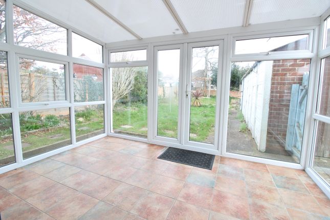 18, Seafield Road, Fareham photo 3