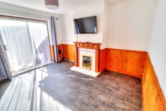 1 Widdenton View, High Wycombe photo 3
