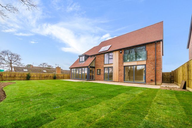 Thumbnail Detached house for sale in Hewett Wood, South Stoke, Reading