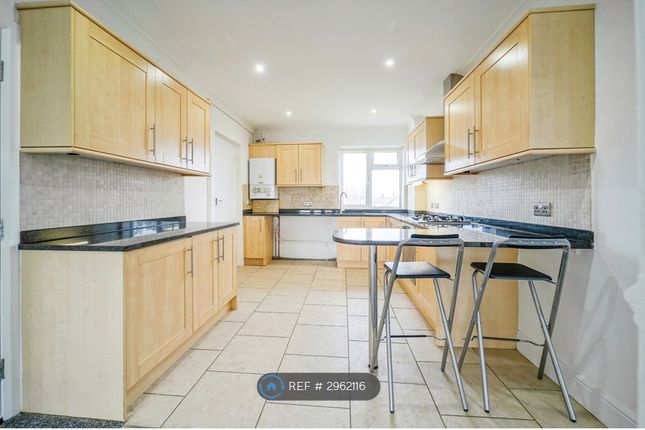 Devonshire Way, Hayes photo 5