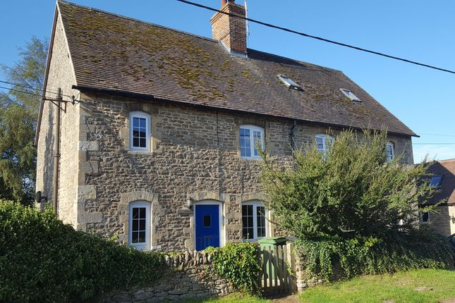 Cottage to rent in Besselsleigh, Abingdon