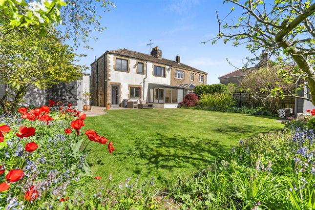 31, Skipton Road, Skipton photo 2