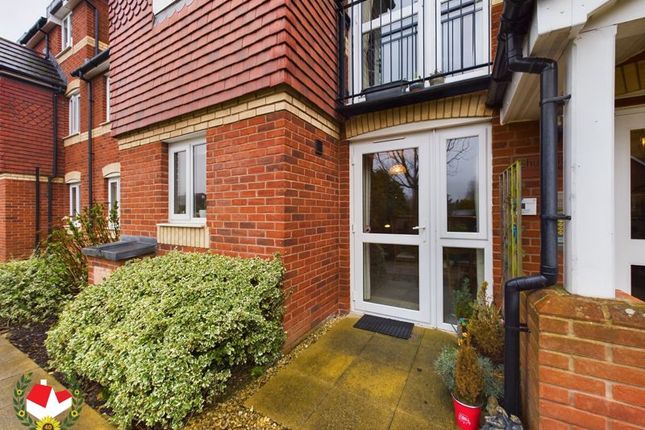 Flat for sale in Heathville Road, Kingsholm, Gloucester