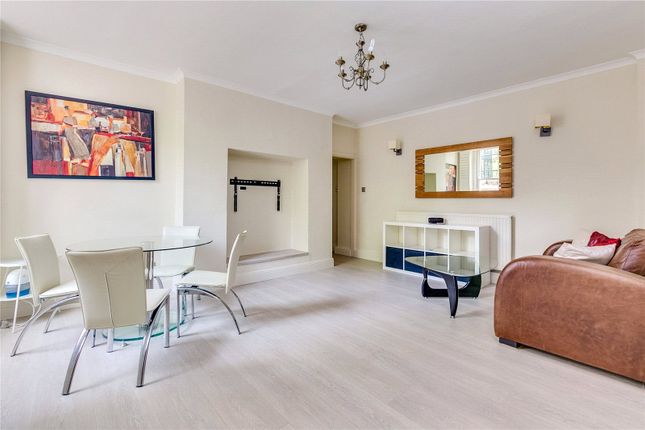 Thumbnail Flat for sale in Nevern Square, London