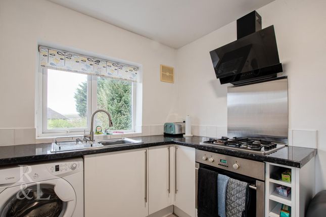 15A, Woodview, Nottingham photo 4
