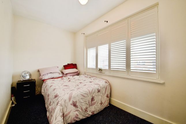 31, Tennyson Road, Essex photo 3