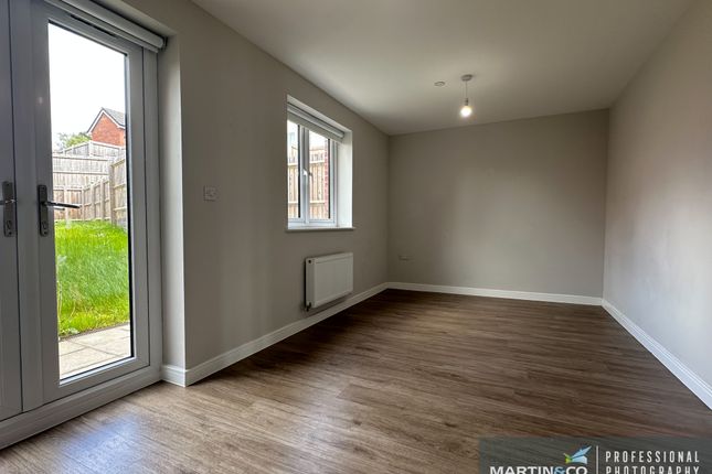 9, Dol Isaf, Cardiff, Wales photo 3