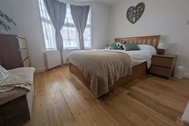 57, Sylvester Road, London photo 4