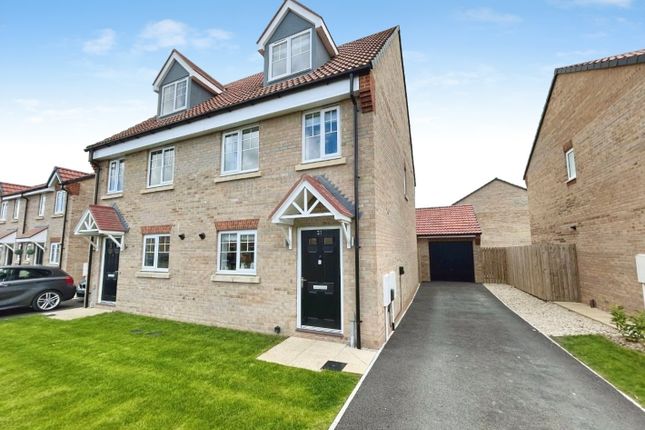 3-bed house on 31, Blackbird Avenue, Knaresborough, £350,000