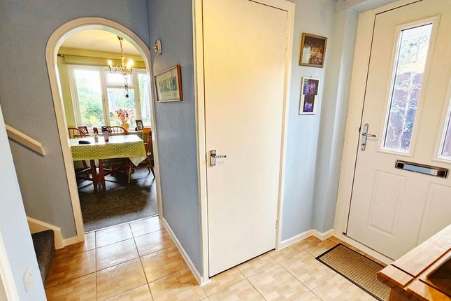 27, Pennine Close, Hereford photo 4