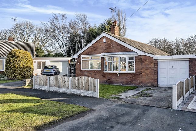 Thumbnail Detached bungalow for sale in Newfields Avenue, Moorends, Doncaster