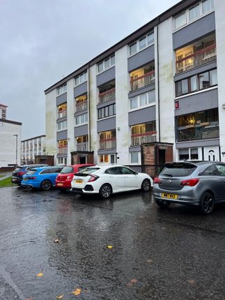 Thumbnail Flat to rent in Alice Street, Paisley