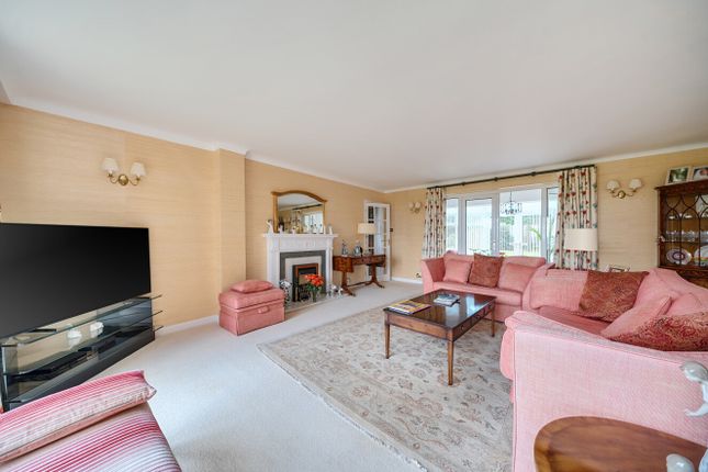 Clear View,, Woodside Crescent, Southampton photo 2