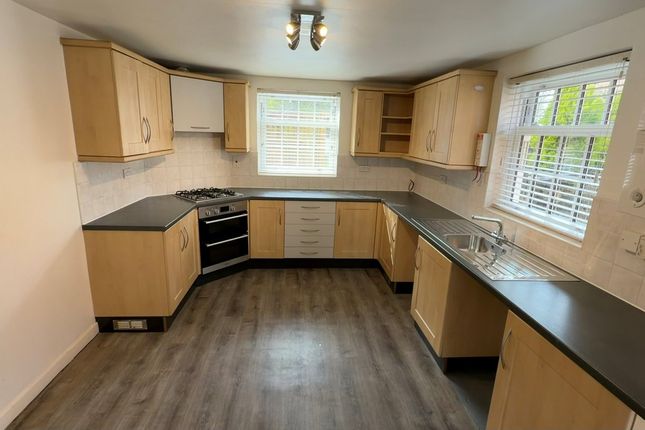 Beeches Cottage, Main Street, Lutterworth photo 3