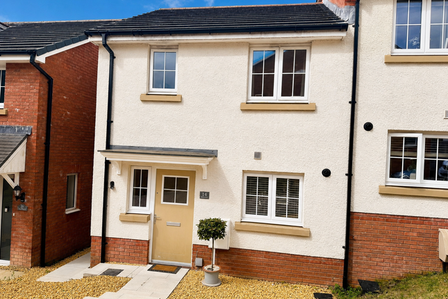 2-bed house on 14, Highfields, Porth, £210,000