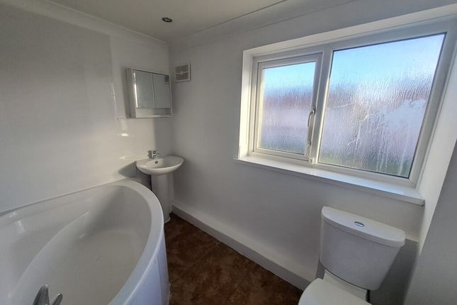 37 Keswick Road, Keswick Road, Peterlee, SR8 5NL, Peterlee photo 5