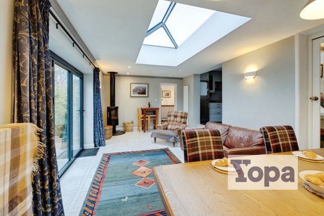 27, Anderwood Drive, Lymington photo 3
