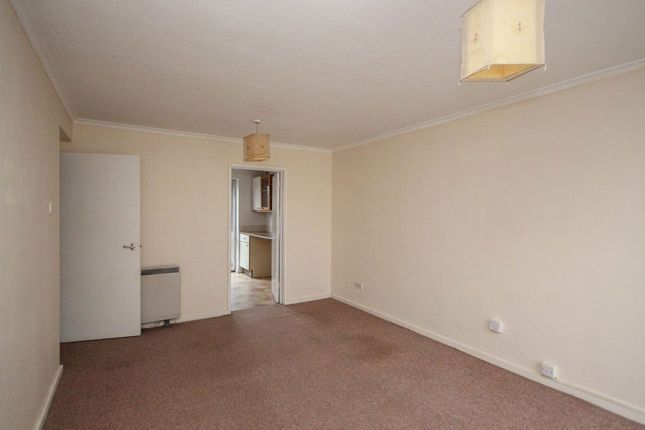 252, Woodway Lane, Coventry photo 3