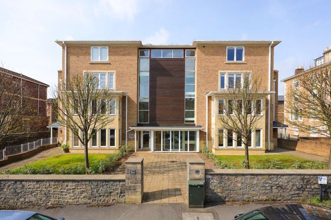 Flat for sale in Miles Road, Clifton, Bristol