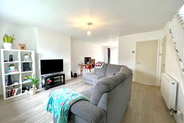 Semi-detached house to rent in Ongar Place, Addlestone
