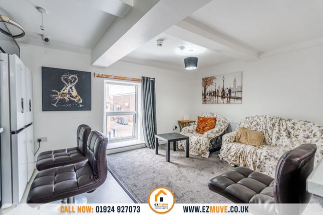 Room 1 57 Bank Street, Ossett photo 5