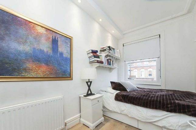 Flat to rent in Bolton Gardens, London