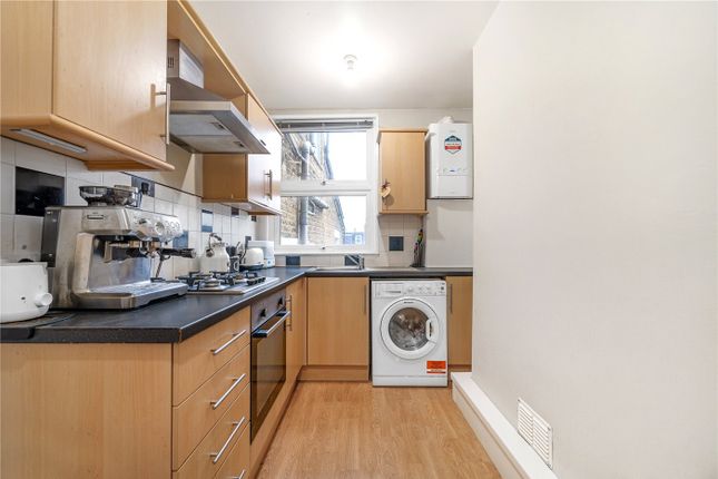 Flat for sale in Crystal Palace Road, East Dulwich, London