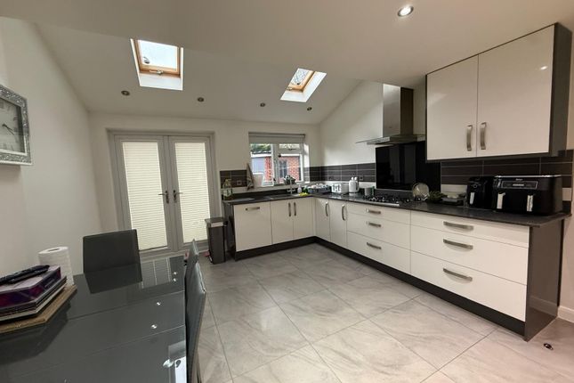 22, Badminton Road, Leicester photo 3