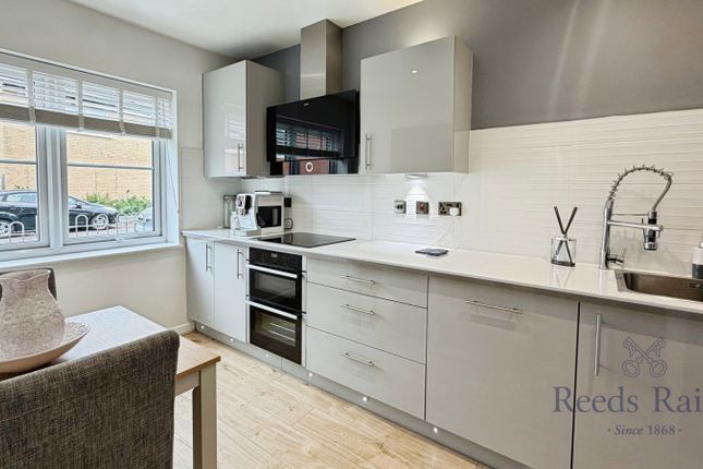 9, Whitworth Park Drive, Tyne and Wear photo 3