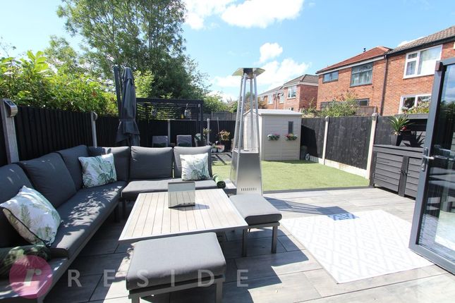 7, Hillstone Avenue, Rochdale photo 4