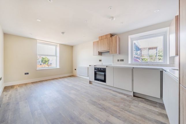 Sage House- Apartment 5,, Juniper Gardens, Hampshire photo 2