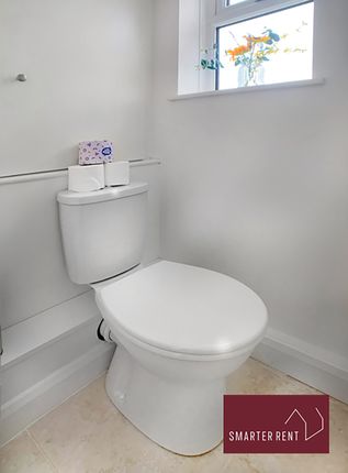 12, Collier Way, Guildford photo 4