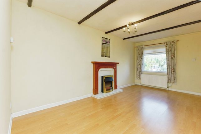 Terraced house for sale in Raeswood Drive, Glasgow