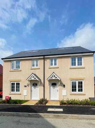 3-bed house on 9, Wilmslow Close, Gloucester, £1,450/mo