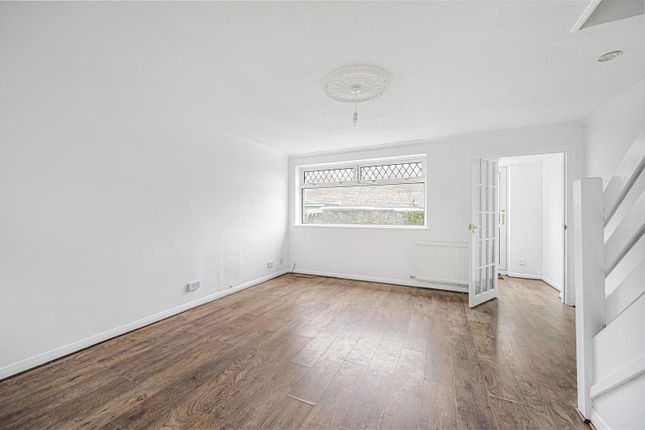 65, Barn Rise, Seaford photo 3