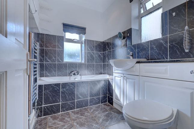 3, Underwood Road, Buckinghamshire photo 5