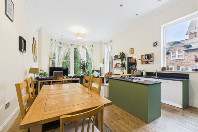 Apt 3, 17 Aigburth Drive, Liverpool photo 3