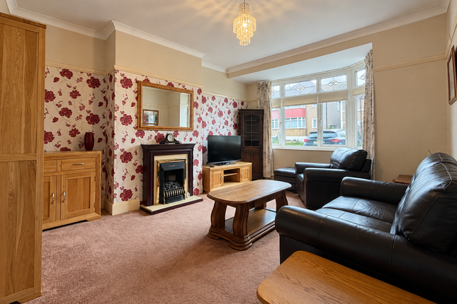 11, Hunters Way West, Chatham photo 2
