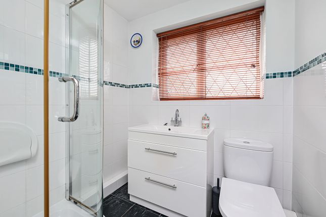 65 Avocet Crescent (6)