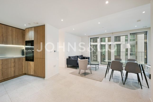 Cendal Crescent, London photo 4