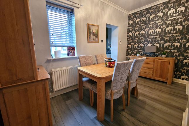 24 Burnell Road, Durham photo 5