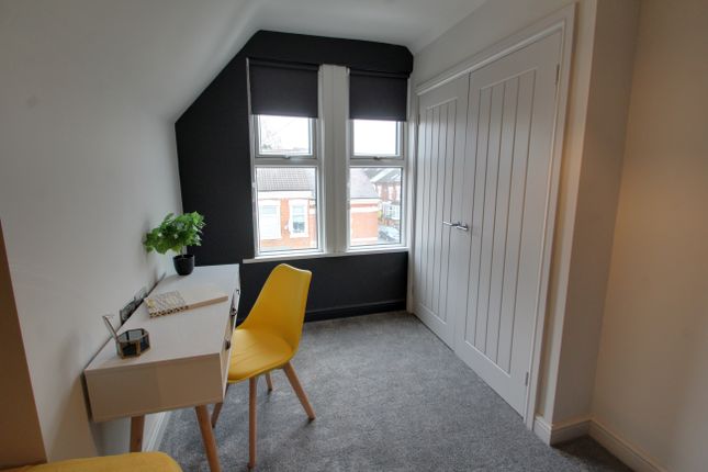 Room to rent in Hawkesbury Road, Leicester