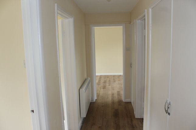 Flat 10, Granhams Court  De Freville Road, Great Shelford, CAMBRIDGE photo 4