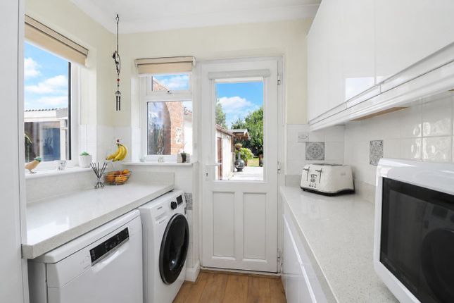 196, Station Road, Henlow photo 4